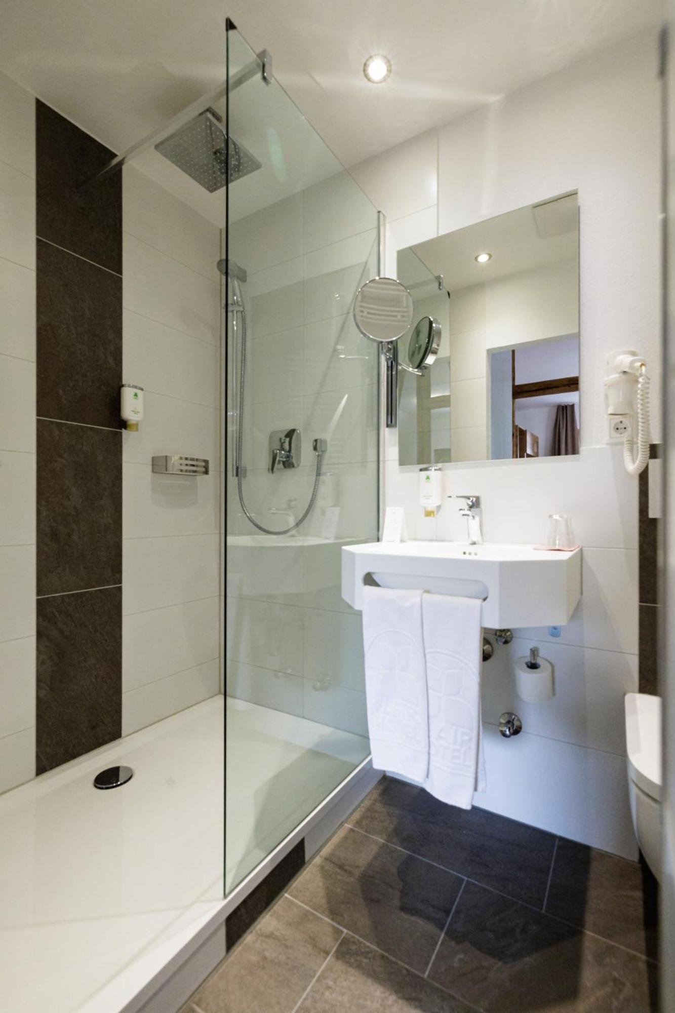 Flair Hotel Gasthof Zum Hirsch Hayingen Dış mekan fotoğraf