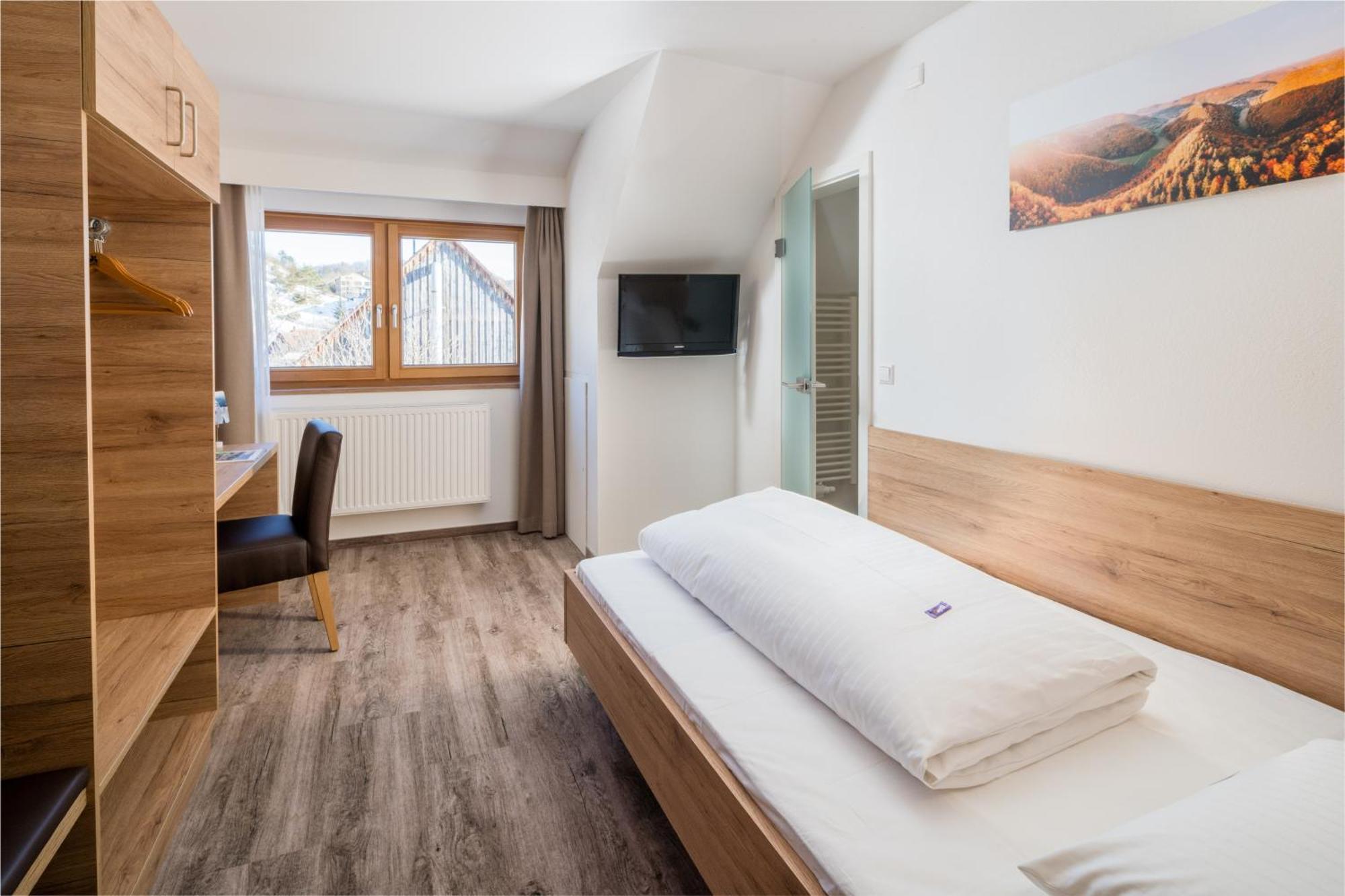 Flair Hotel Gasthof Zum Hirsch Hayingen Dış mekan fotoğraf