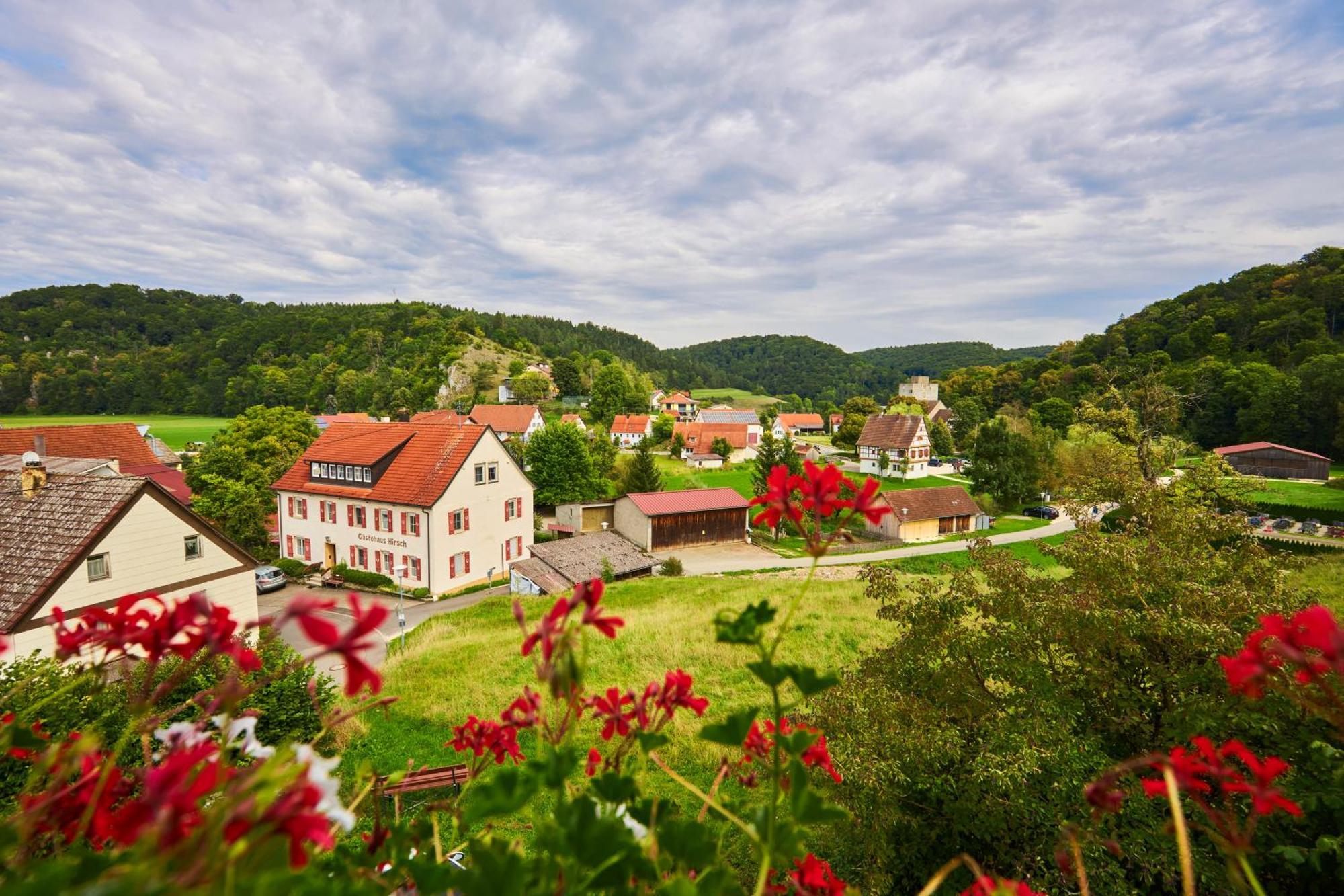 Flair Hotel Gasthof Zum Hirsch Hayingen Dış mekan fotoğraf